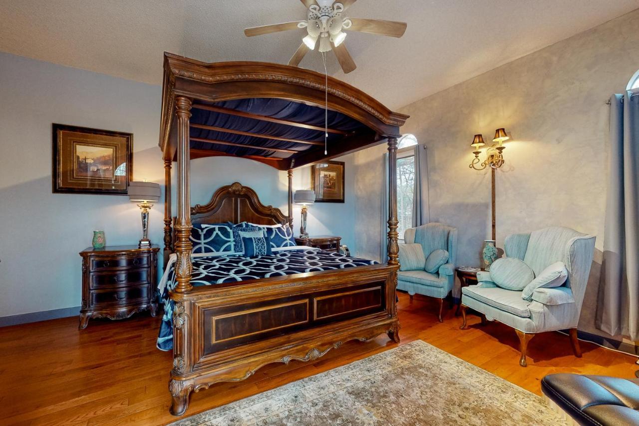 Tuscan Manor Юрика Спрингс Экстерьер фото